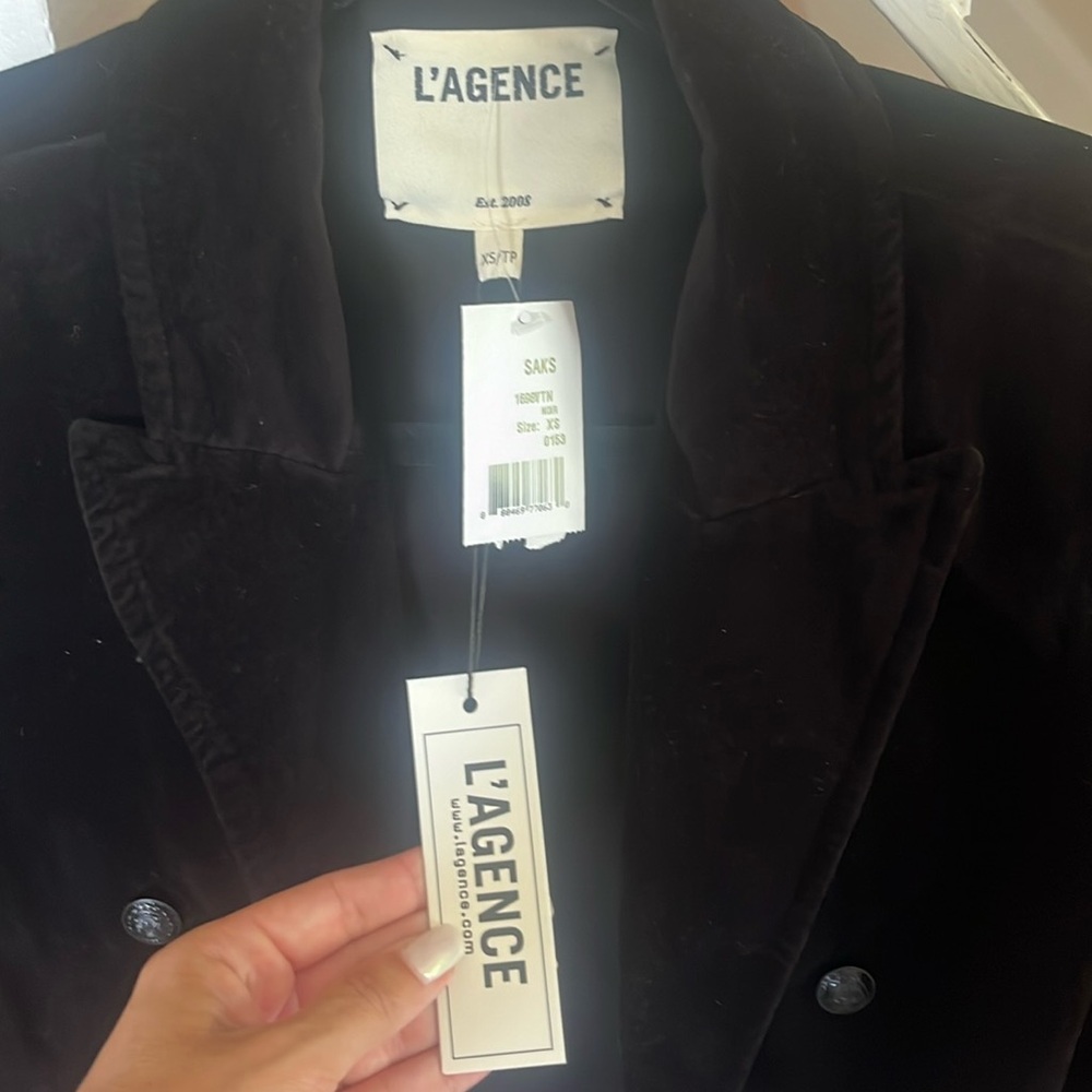 L’AGENCE suede black cropped blazer. Never worn! Brand new with tags. Size XS.